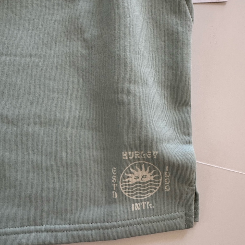 Hurley Seafoam Pickleball & Lounge Shorts NWT XL - Picture 6 of 7